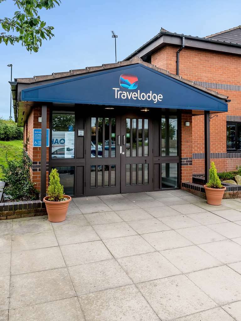 Travelodge Middlewich Bagian luar foto