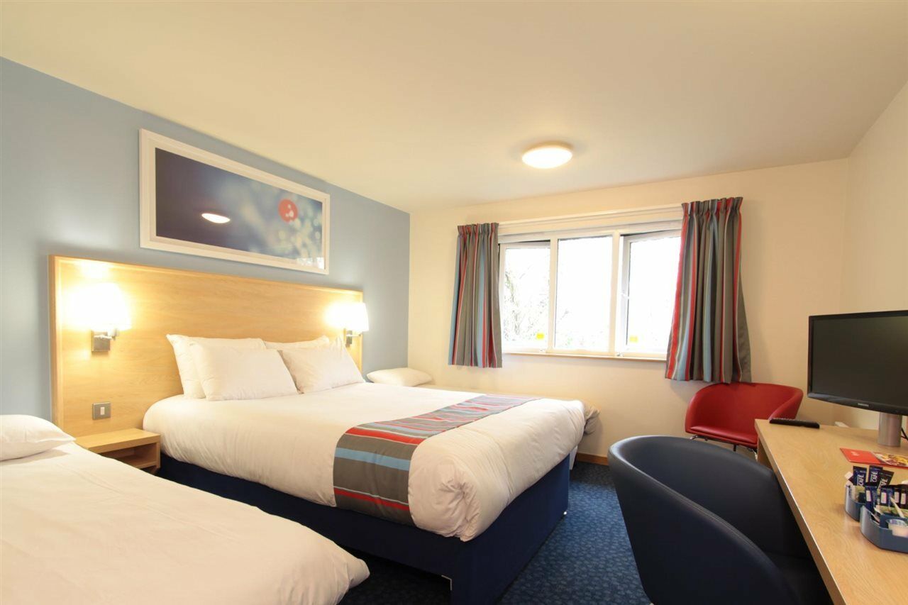 Travelodge Middlewich Bagian luar foto